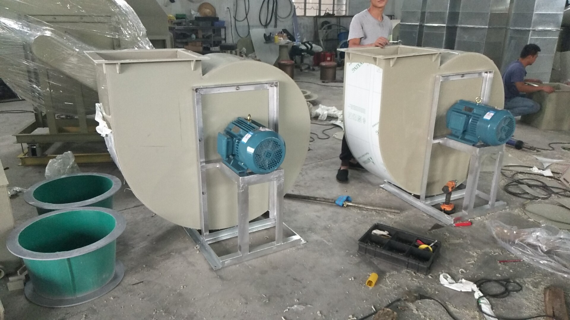 PP塑料风机.jpg PP塑料风机.jpg